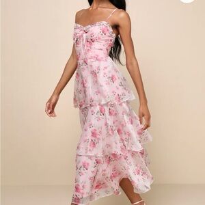 Lulus Immaculate Cutie Light Pink Floral Sleeveless Tiered Midi Dress
